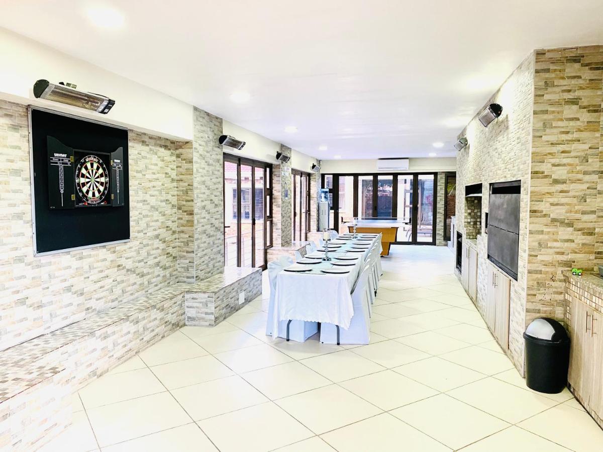 C&C Hotel Vibes Randpark Ridge Jhb 14 Units Available Randburg Exterior foto